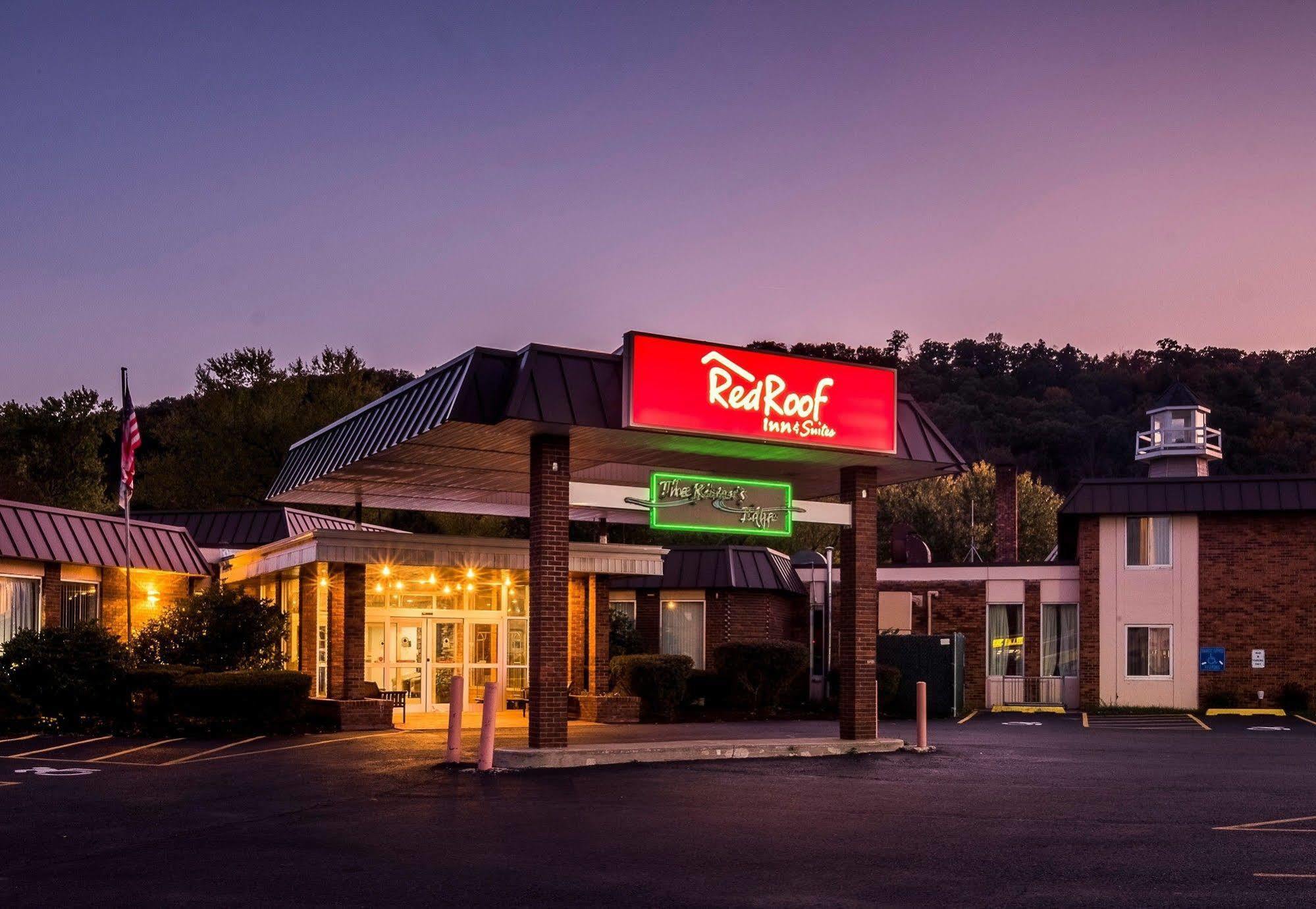 Quality Inn & Suites Owego Exteriér fotografie